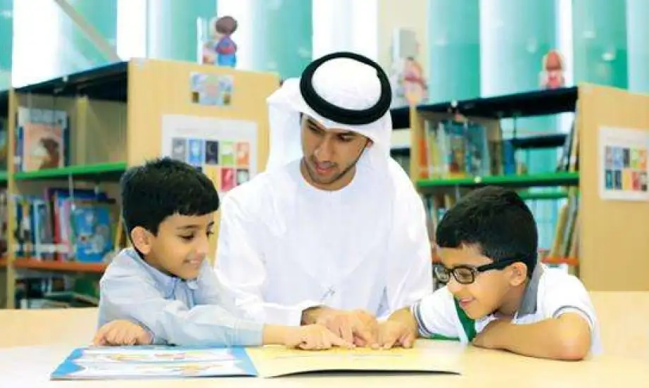 ما هي رخصة التدريس في الإمارات