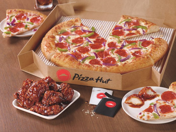 رقم توصيل بيتزا هت Pizza Hut الخط الساخن السعودي